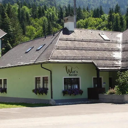 Wolfs Revier ラッケンホーフ