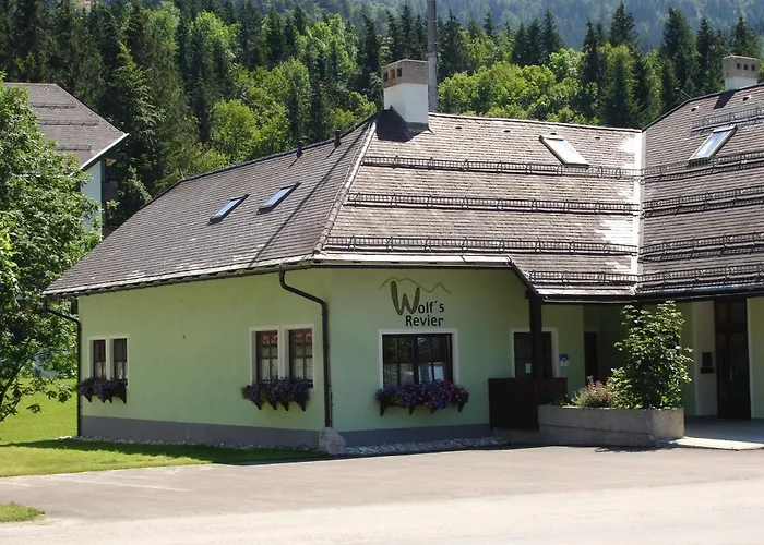 Wolfs Revier Lackenhof